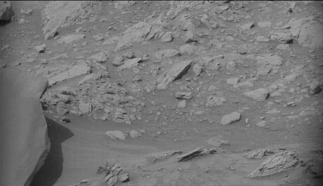 Sol 4182: Mast Camera (Mastcam)