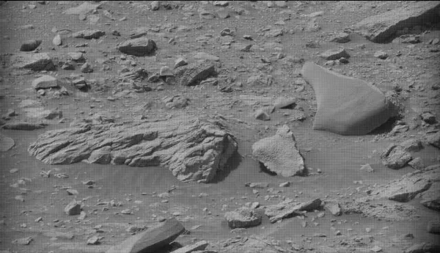 Sol 4182: Mast Camera (Mastcam)