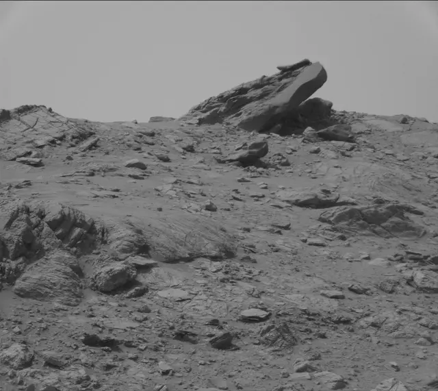 Sol 4182: Mast Camera (Mastcam)