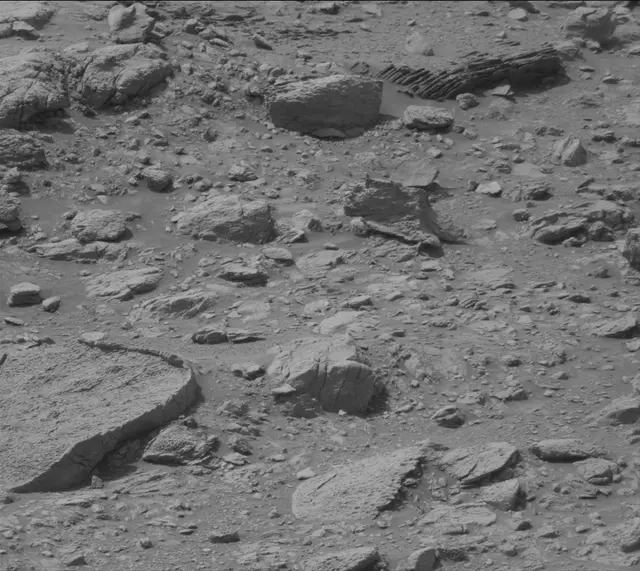 Sol 4182: Mast Camera (Mastcam)