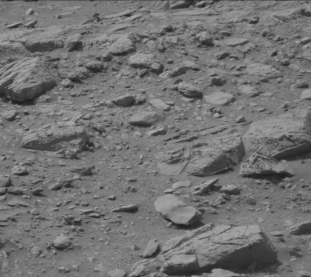 Sol 4182: Mast Camera (Mastcam)