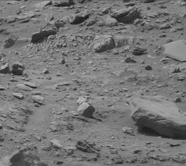 Sol 4182: Mast Camera (Mastcam)