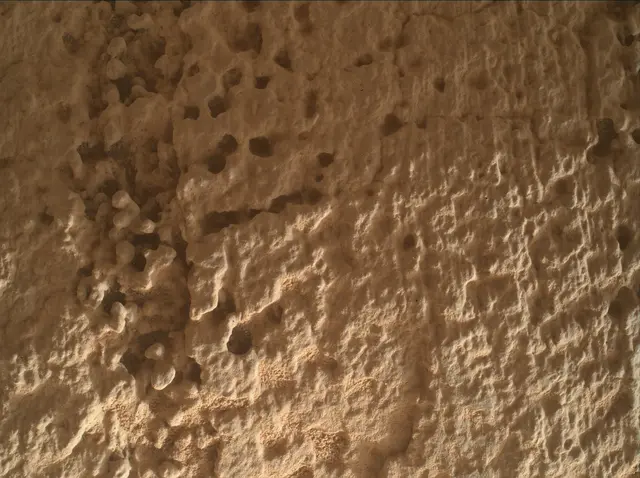 Sol 4183: Mars Hand Lens Imager (MAHLI)