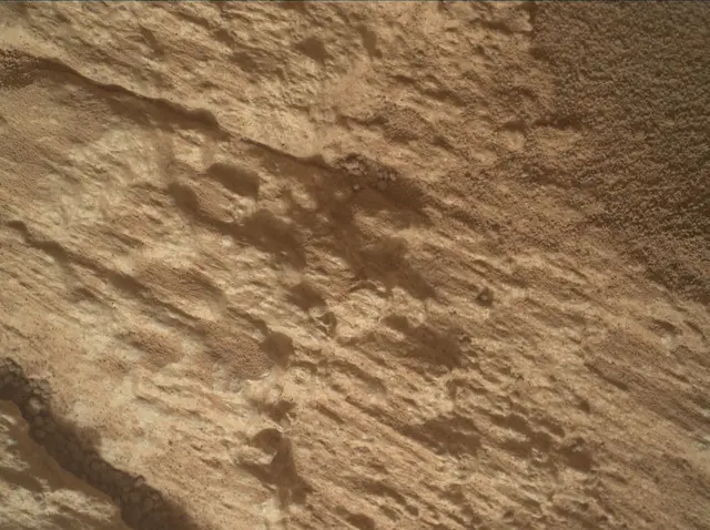 Sol 4184: Mars Hand Lens Imager (MAHLI)