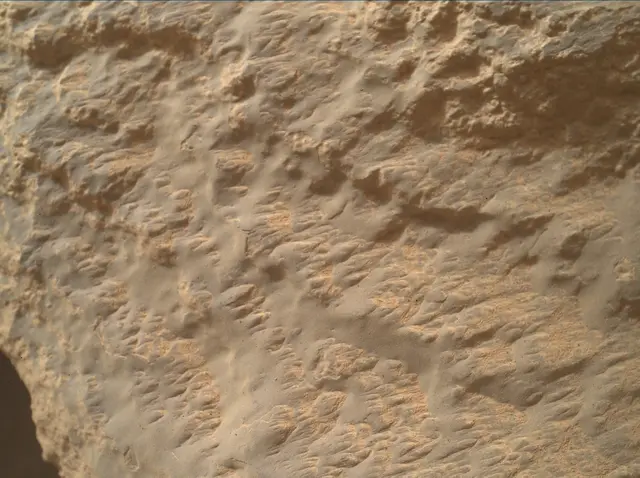 Sol 4184: Mars Hand Lens Imager (MAHLI)