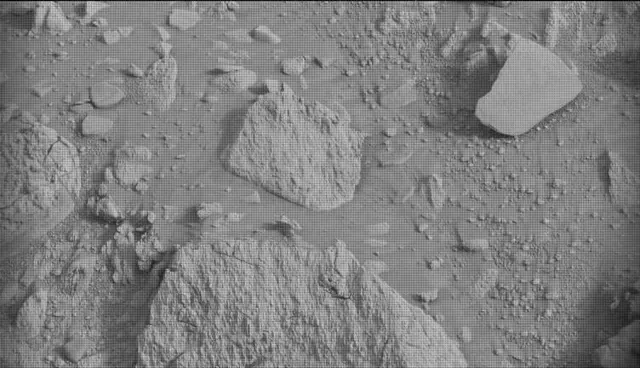 Sol 4185: Mast Camera (Mastcam)