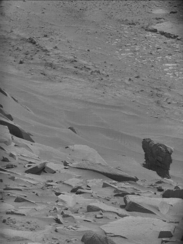Sol 4185: Mast Camera (Mastcam)