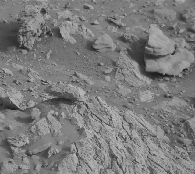 Sol 4185: Mast Camera (Mastcam)