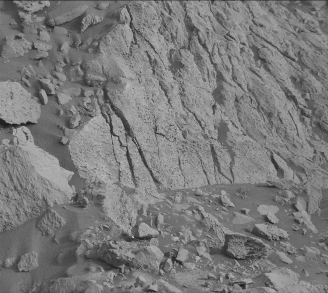 Sol 4185: Mast Camera (Mastcam)