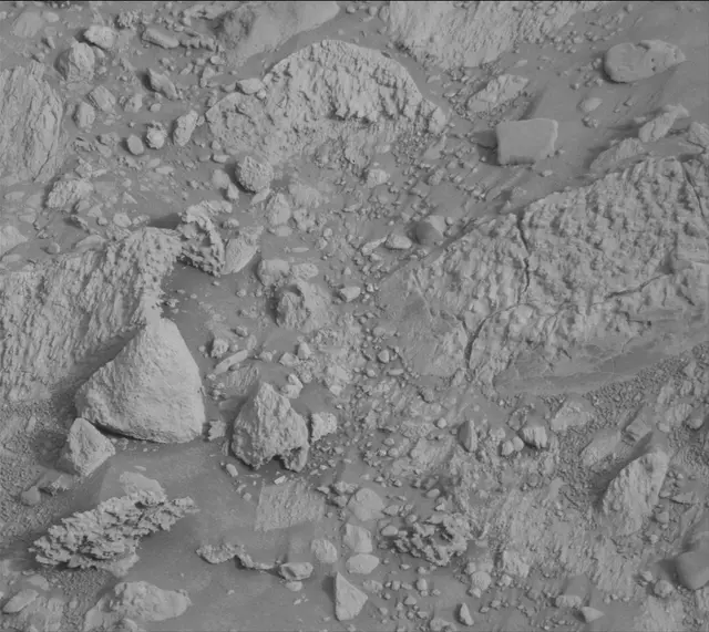 Sol 4185: Mast Camera (Mastcam)