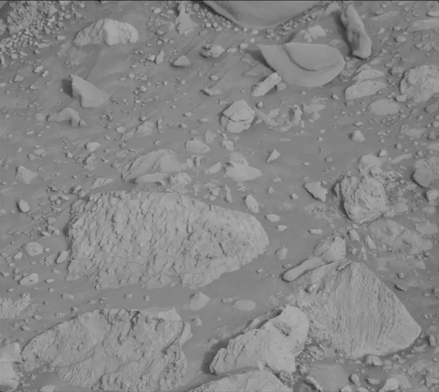 Sol 4185: Mast Camera (Mastcam)