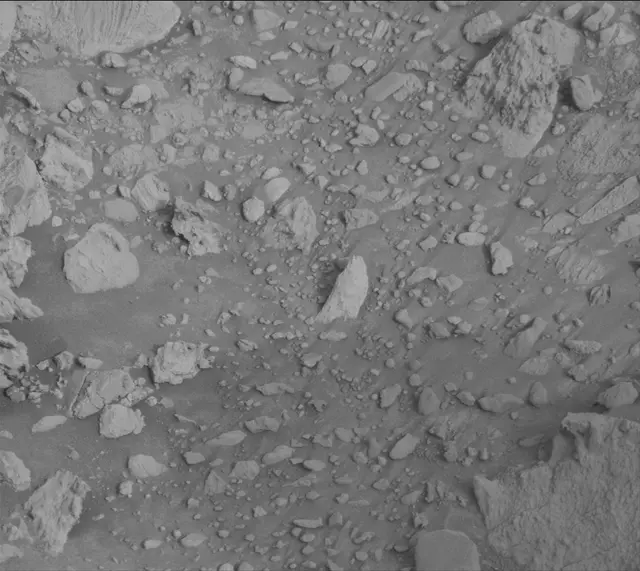 Sol 4185: Mast Camera (Mastcam)