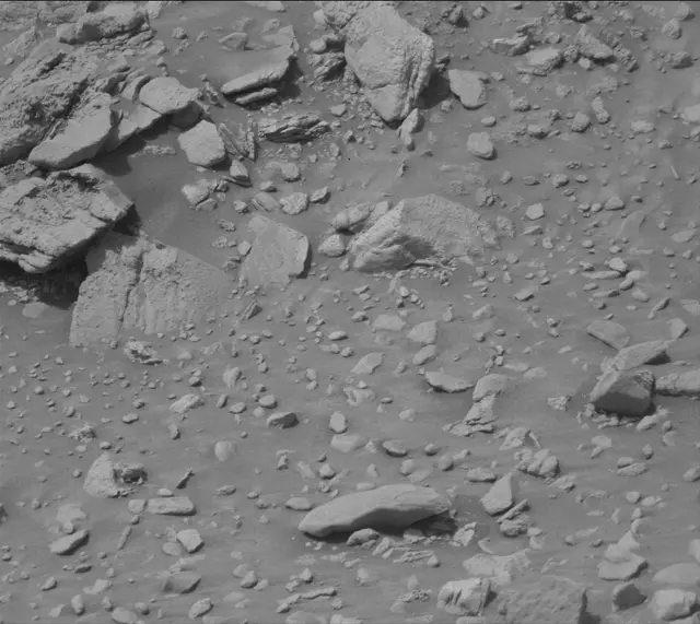 Sol 4185: Mast Camera (Mastcam)
