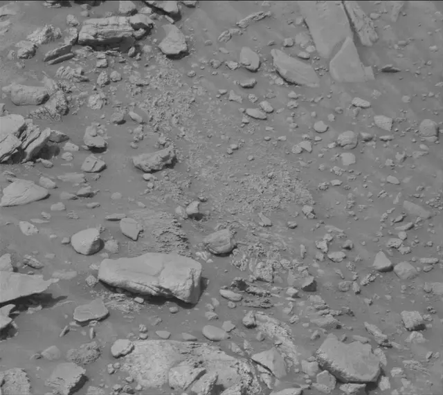 Sol 4185: Mast Camera (Mastcam)
