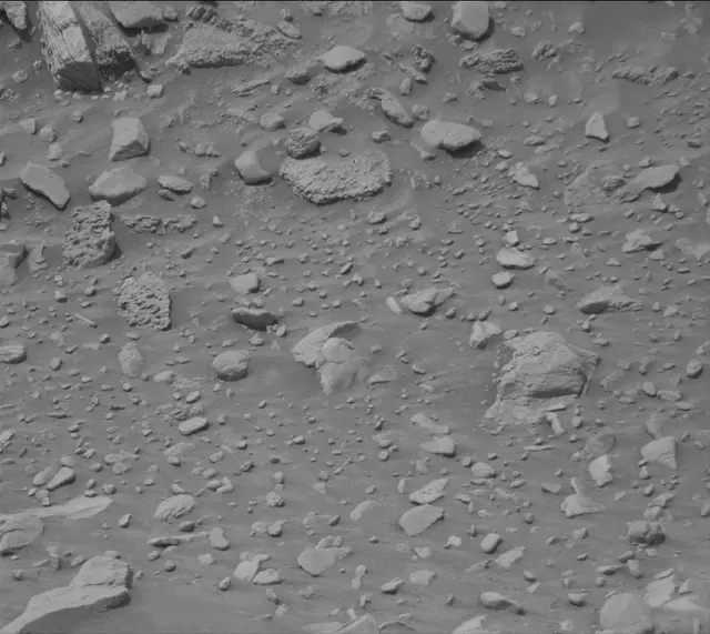 Sol 4185: Mast Camera (Mastcam)