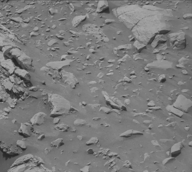 Sol 4185: Mast Camera (Mastcam)