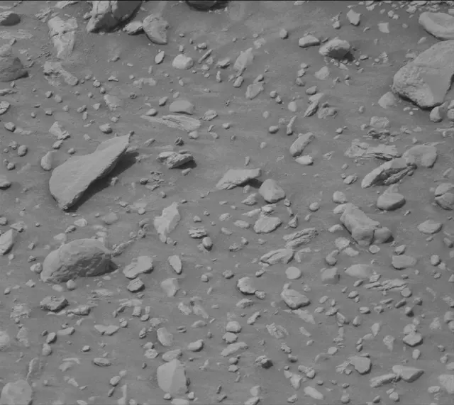 Sol 4185: Mast Camera (Mastcam)