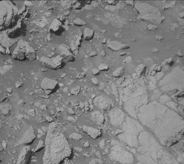 Sol 4185: Mast Camera (Mastcam)