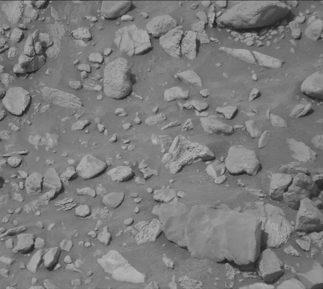 Sol 4185: Mast Camera (Mastcam)