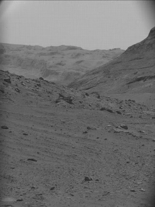 Sol 4186: Mast Camera (Mastcam)