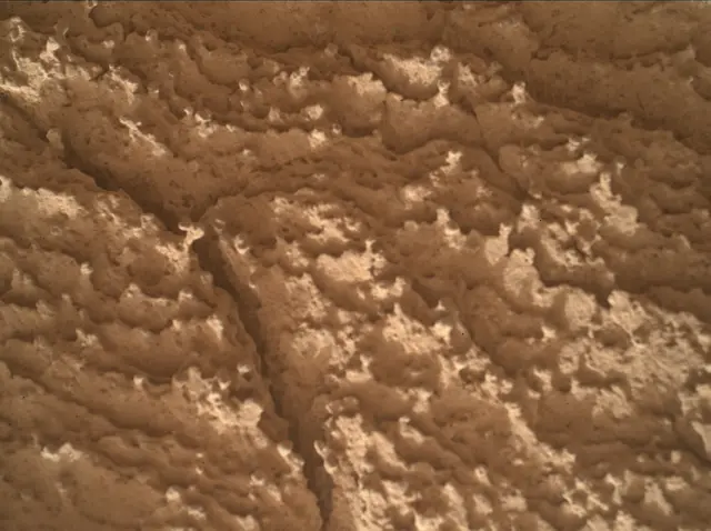 Sol 4186: Mars Hand Lens Imager (MAHLI)