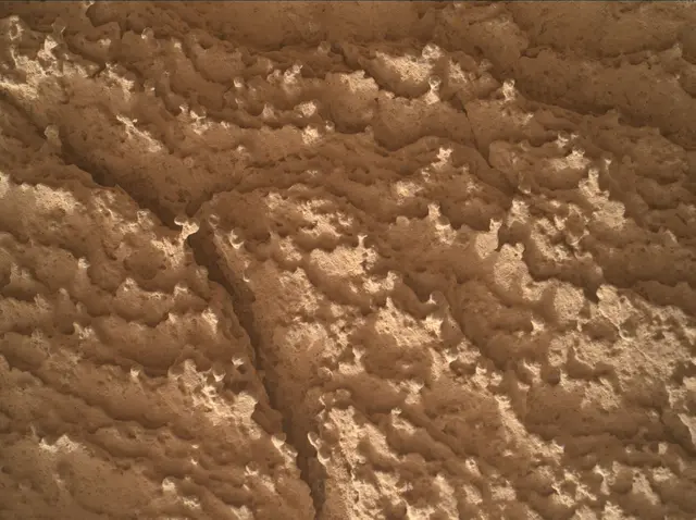 Sol 4186: Mars Hand Lens Imager (MAHLI)