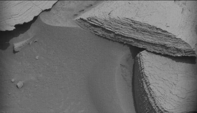 Sol 4187: Mast Camera (Mastcam)