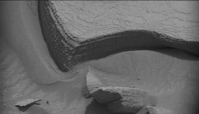 Sol 4187: Mast Camera (Mastcam)
