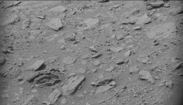 Sol 4187: Mast Camera (Mastcam)