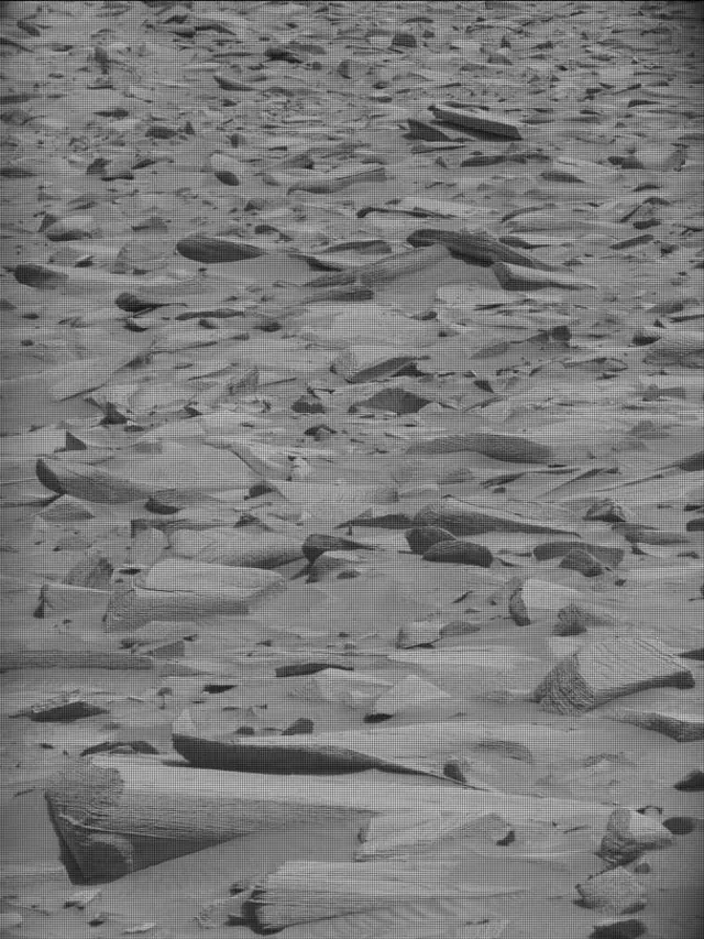 Sol 4187: Mast Camera (Mastcam)