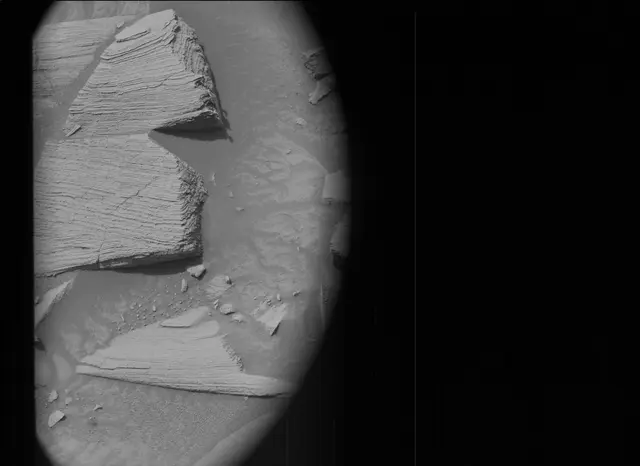 Sol 4187: Mast Camera (Mastcam)