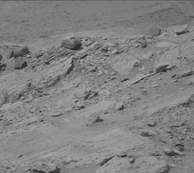 Sol 4187: Mast Camera (Mastcam)