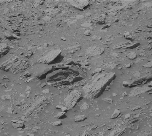 Sol 4187: Mast Camera (Mastcam)
