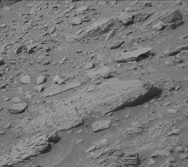 Sol 4187: Mast Camera (Mastcam)