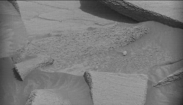 Sol 4189: Mast Camera (Mastcam)