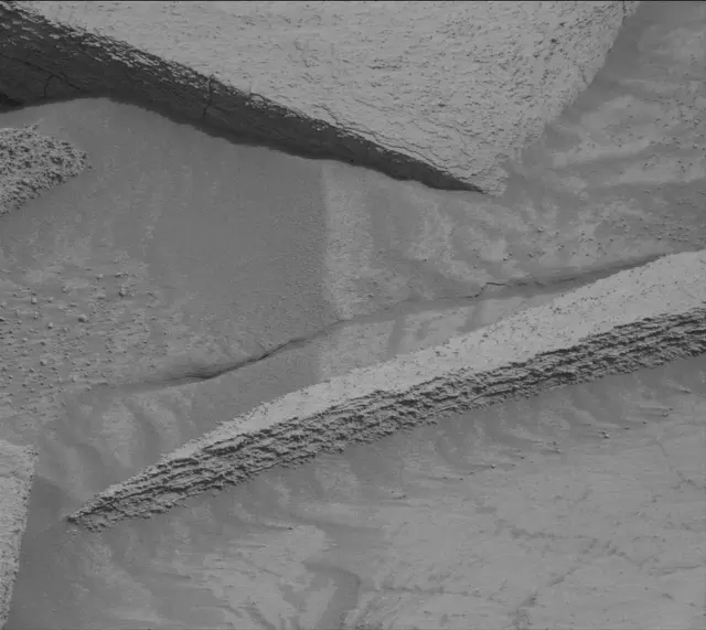 Sol 4189: Mast Camera (Mastcam)