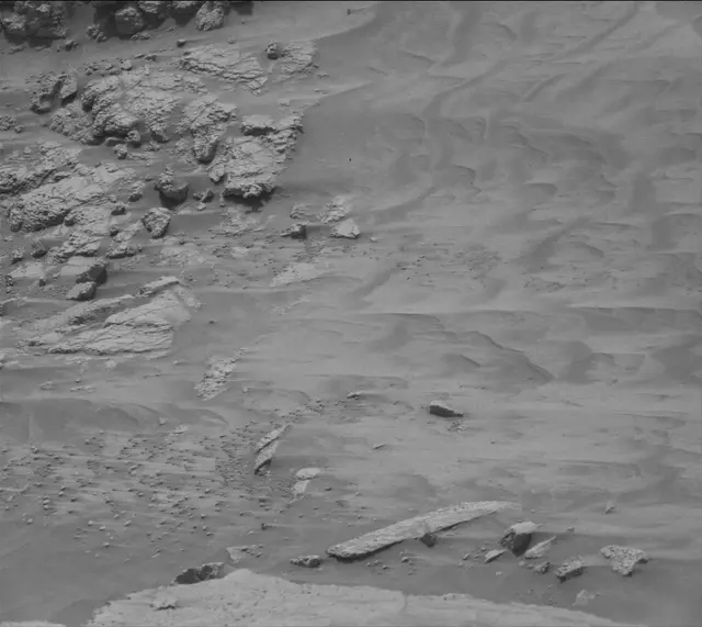 Sol 4191: Mast Camera (Mastcam)