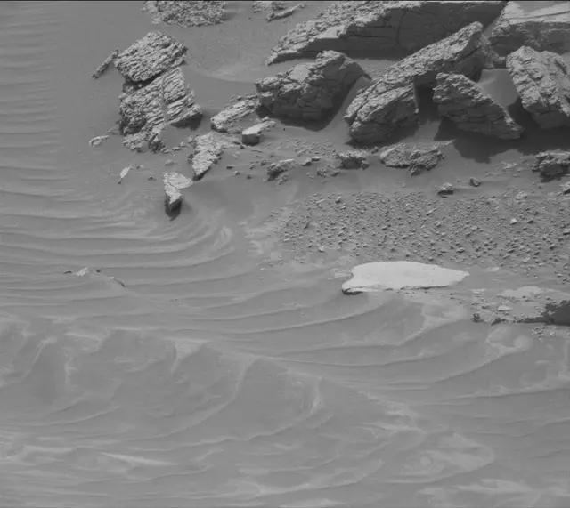 Sol 4191: Mast Camera (Mastcam)