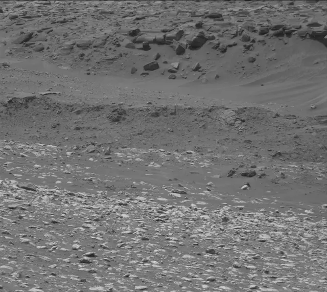 Sol 4191: Mast Camera (Mastcam)