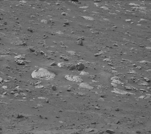 Sol 4191: Mast Camera (Mastcam)