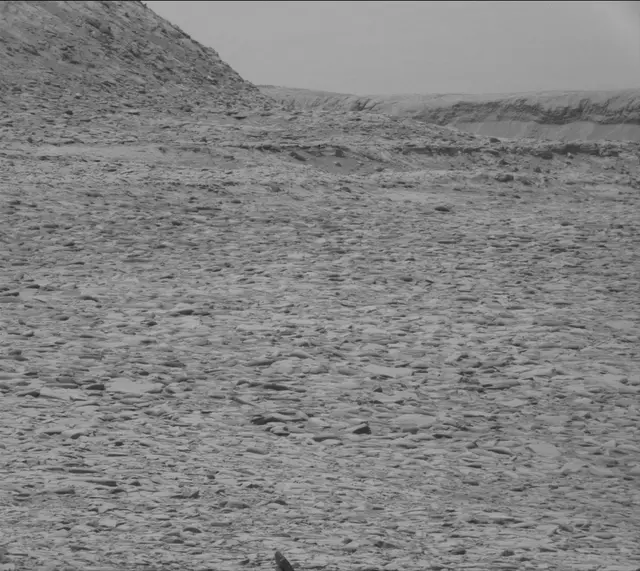 Sol 4191: Mast Camera (Mastcam)