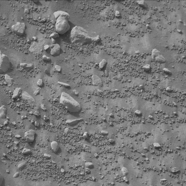 Sol 4191: Mast Camera (Mastcam)