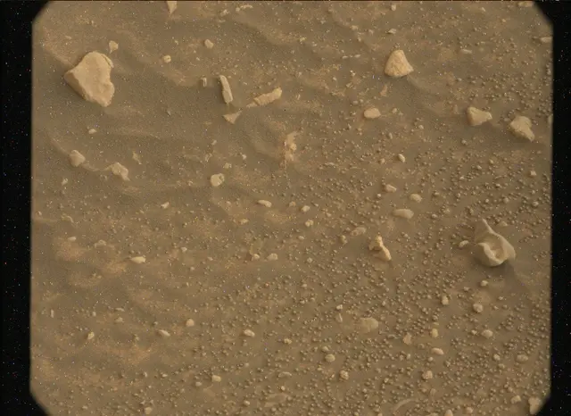 Sol 4192: Mast Camera (Mastcam)