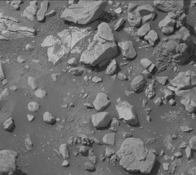 Sol 4193: Mast Camera (Mastcam)
