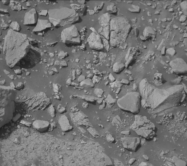 Sol 4193: Mast Camera (Mastcam)