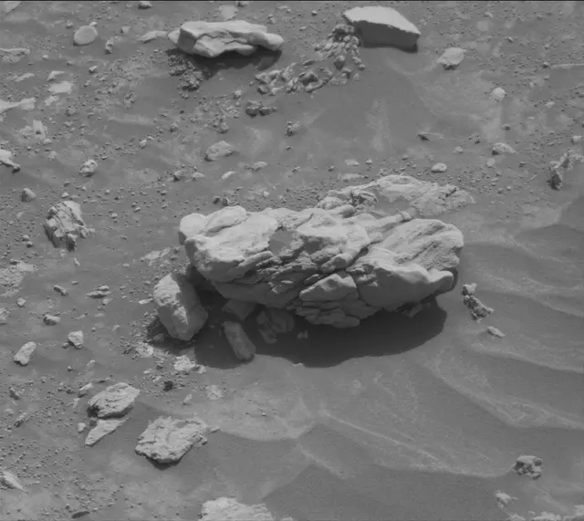 Sol 4193: Mast Camera (Mastcam)