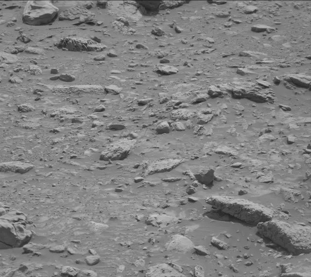 Sol 4193: Mast Camera (Mastcam)