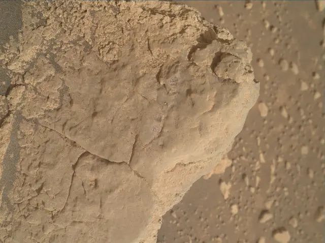 Sol 4193: Mars Hand Lens Imager (MAHLI)