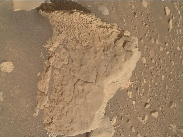 Sol 4193: Mars Hand Lens Imager (MAHLI)