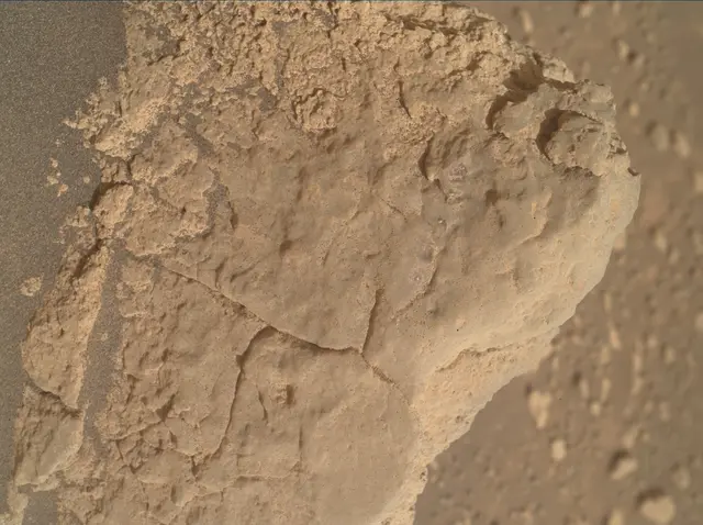 Sol 4193: Mars Hand Lens Imager (MAHLI)
